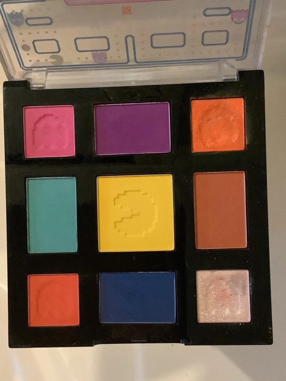 wet n wild x PAC-MAN Color Palette - Multicolor Eyeshadow